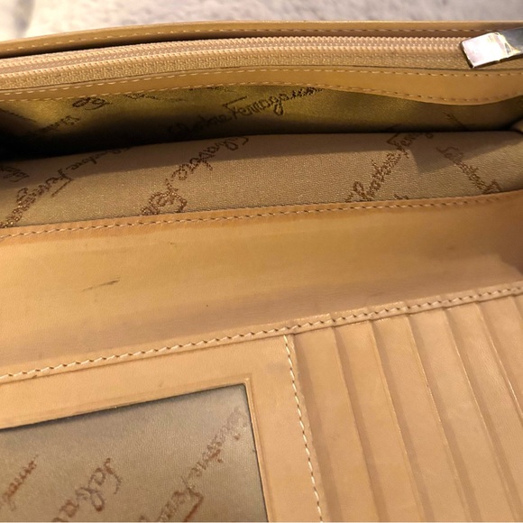 Salvatore Ferragamo Long Wallet - Picture 9 of 16